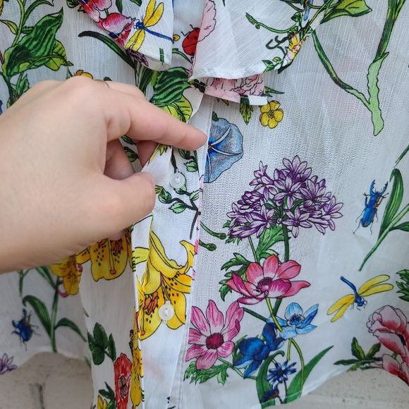 H&M Botanical Floral Garden Ruffled Button Top - Picture 7 of 16